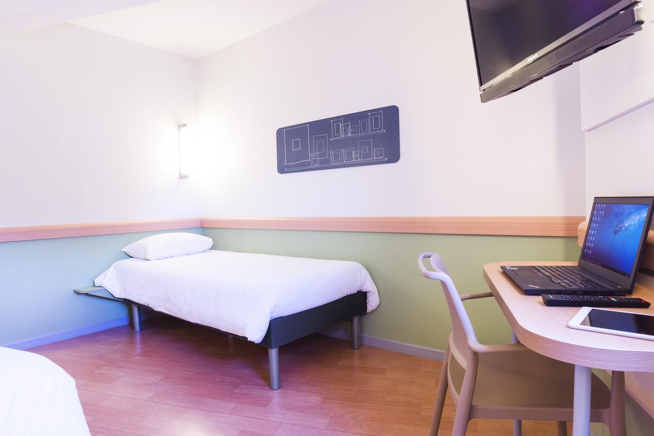 Ibis Budget Valence Sud Kültér fotó
